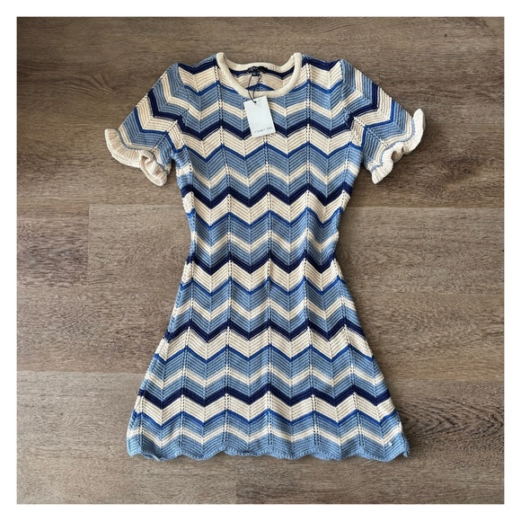 Nobody’s child new chevron crochet dress 🩵 - Picture 1 of 3